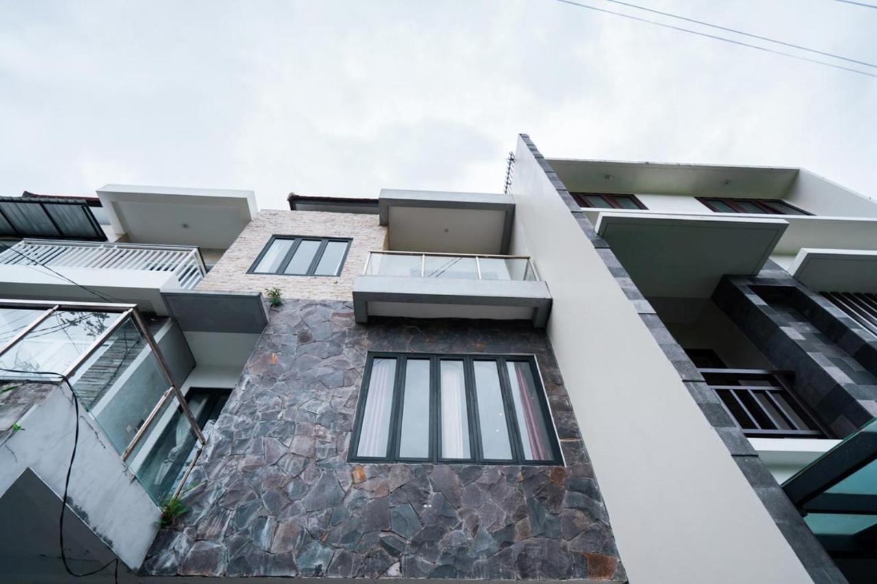 Townhouse Sanur Villa Exterior photo